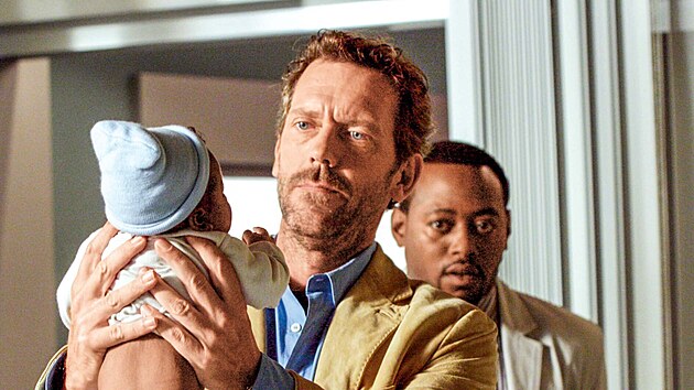 �esk� dr. House�Hv�zd� obl�ben�ho seri�lu Hughu
Lauriemu je Martin Str�nsk� nejen podobn�, ale prop�j�il mu i hlas, za co� v roce 2011 z�skal Cenu Franti�ka Filipovsk�ho za nejlep�� mu�sk� v�kon v dabingu.