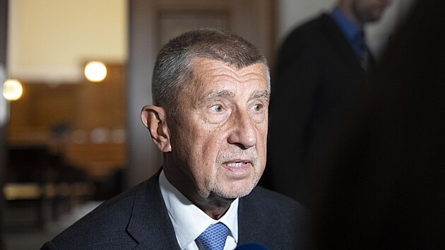 U Vrchnho soudu v Praze pokrauje kauza ap hnzdo. f ANO Andrej Babi a europoslankyn Jana Nagyov v n el obvinn z dotanho podvodu pi stavb farmy v roce 2008. (28. kvtna 2025)