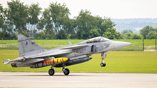 Odlet sthaek Gripen na misi na Island (22. kvtna 2025)