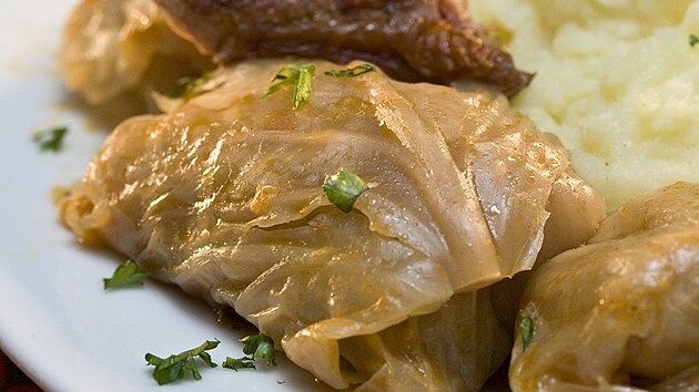 Sarma - plnné zelné listy