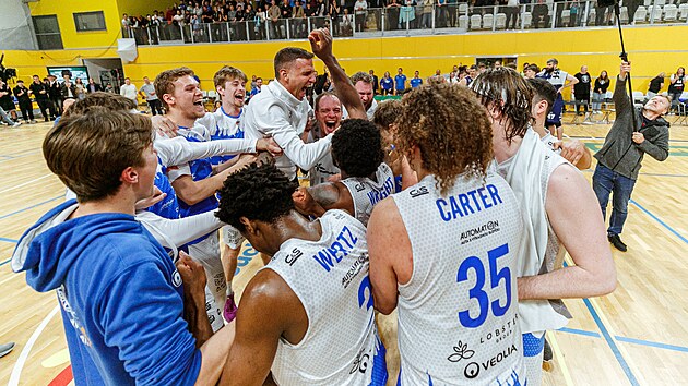 Hri Olomoucka slav tet msto v NBL.