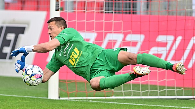 PARDUBICE – CHRUDIMA 2: 0, First Ligi'ne katılım hakkında futbol düşmesi
