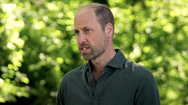 Princ William se stal tv��� nov�ho �estid�ln�ho dokument�rn�ho seri�lu BBC Earth s n�zvem Guardians, kter� vyzdvihuje z�sadn� pr�ci ochr�nc� p��rody a ranger� a jejich roli v boji za z�chranu planety. (kv�ten 2025)