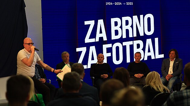 Nov kapitola brnnho fotbalu se jmenuje Artis Brno. Pedstaven novinek v nkdejm SK Le.