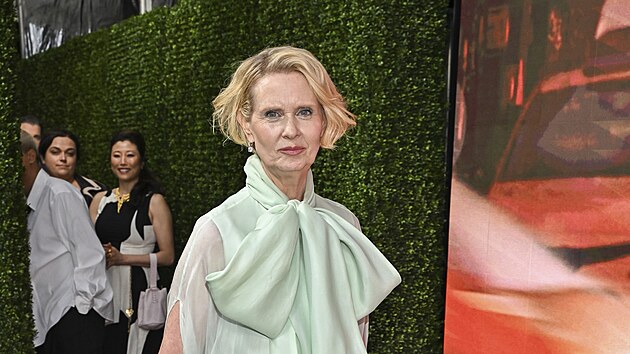 Cynthia Nixonov v New Yorku na premie tet ady serilu A jak to bylo dl... (21. kvtna 2025)