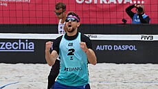 Ji�í Sedlák se raduje z výhry nad Nizozemci.