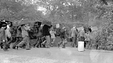 Píjezd branc ped hlavním nádrím v Praze. (1949)