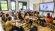 Základní �kola Pru�ánky na Hodonínsku vystav�ná z kontejner�. (23. kv�tna 2025)