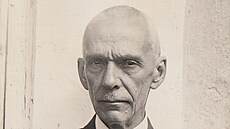 Ddeek Sergej Vladimirovi Marakujev.