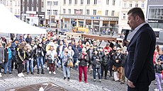 Tomio Okamura na pódiu v rámci p�edvolební kampan� SPD v Ústí nad Labem. (22....