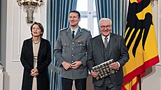 Pedseda nmeckého Svazu záloník Patrick Sensburg s nmeckým prezidentem...