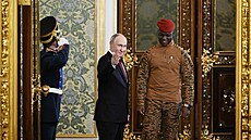 Lídr vojenské junty Burkiny Faso Ibrahim Traoré pi setkání s ruským...