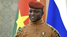 Lídr vojenské junty Burkiny Faso Ibrahim Traoré pi setkání s ruským...