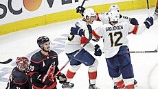 Hrá�i Floridy slaví branku.