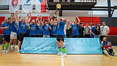Futsalisté Chrudimi slaví mistrovský titul.