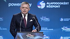 Slovenský premiér Robert Fico na konferenci CPAC v Budapeti (29. kvtna 2025)