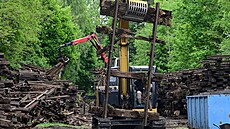 Turisty vyhledávaný Loket spojí od ervna s nedalekým Horním Slavkovem stezka pro pí a cyklisty. Vzniká místo bývalé elezniní trati.