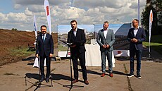 U stanice metra C Opatov v Praze 11 v úterý zaala stavba roky pipravovaného...