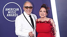 Gloria Estefan a její man�el Emilio Estefan na American Music Awards v Las...