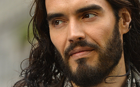 Britský herec a komik Russell Brand