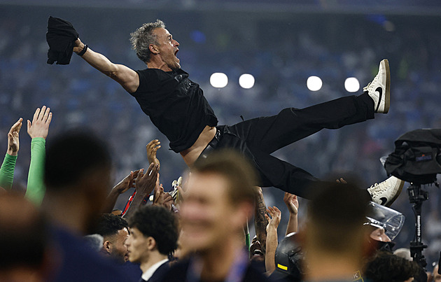 Nová tvář PSG: Svěží, ale pořád nejdražší. A kouč Enrique děkoval za dojemný vzkaz