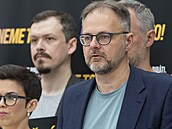 Tisková konference Pirátské strany k pedstavení prvních deseti kandidát a...
