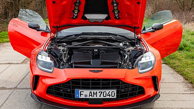 Aston Martin Vantage
