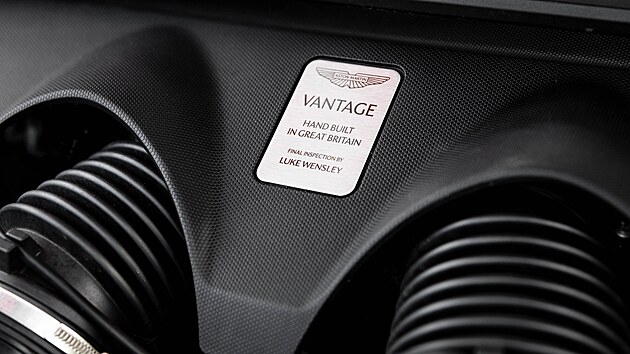 Aston Martin Vantage