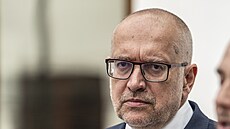 Ministr �kolství Mikulá� Bek