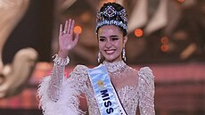 Miss World 2025 se stala thajská studentka a modelka Opal Suchata Chuangsriová....