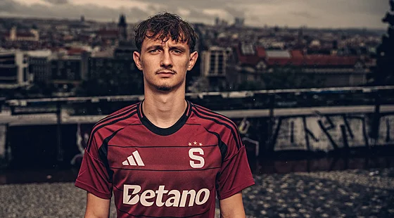 Slovenský záloník Dominik Hollý, nová posila praské Sparty.
