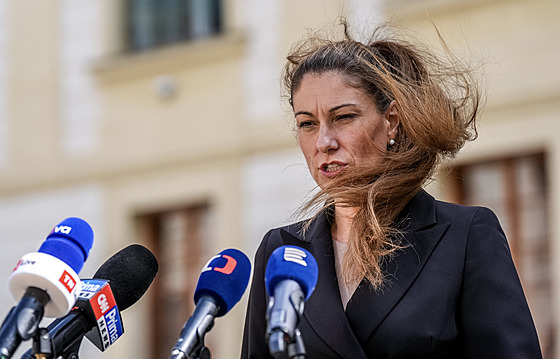 Prezident Petr Pavel se v pondlí na Praském hrad setkal s kandidátkou ODS na...
