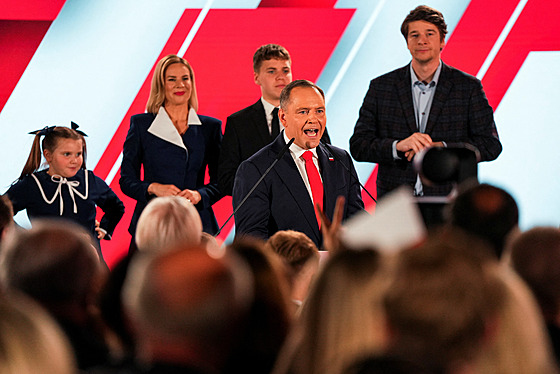 Polský prezidentský kandidát a nov zvolený prezident Karol Nawrocki,...