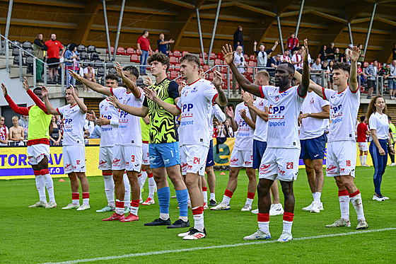 Fotbalisté Pardubic si po úsp�né záchran� zhluboka oddechli, te� jim za�íná sezona pravdy.