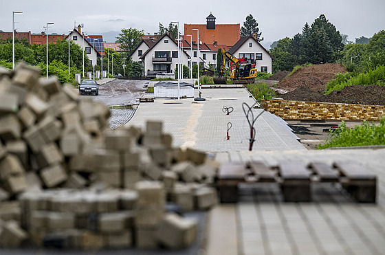 Jiín v bývalých kasárnách staví infrastrukturu pro novou obytnou tvr. (2....