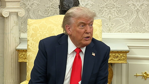 Jak se demokrati opět nepoučili. Hrají s Trumpem přesně tu hru, kterou chce