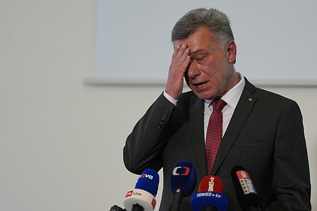 Soudy Blažka varovaly, že bitcoiny nejsou „čisté“. Co o daru věděl premiér Fiala?