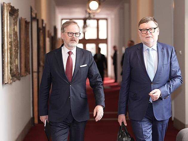 Bitcoiny a vyšší zdanění nemovitosti vinšuje Zbyněk Stanjura