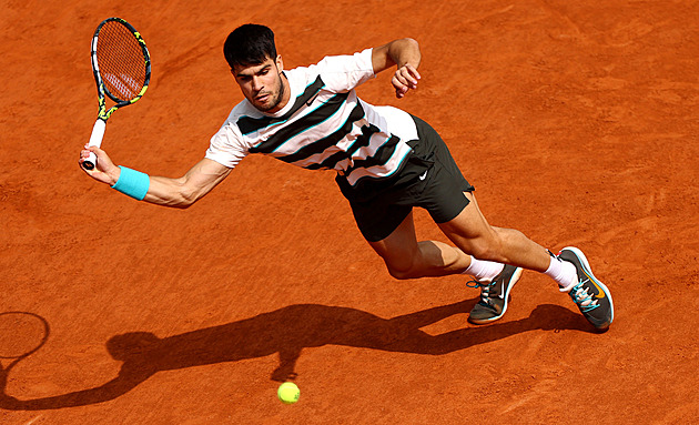 Roland Garros ONLINE: Uspěje jednička, či obhájce? První set ve finále získává Sinner