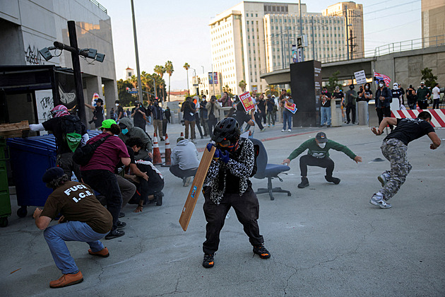 Imigrační razie v Los Angeles vyvolala chaos a protesty. V městě se mluví o teroru