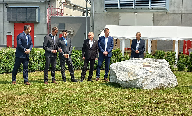 Nový kotel spálí komunální odpad. Když ho bude málo, zvládne i biomasu