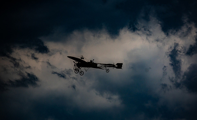 Potvrzeno, letecká přehlídka Aviatická pouť se v květnu uskuteční v Hradci