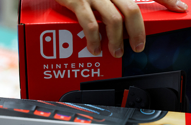 Trefa do černého jménem Nintendo. Za tři dny se prodaly více než tři miliony konzolí