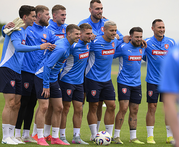 Na Černou Horu sestava jen ze slávistů, se Součkem a Šulcem? Kdo by měl nastoupit