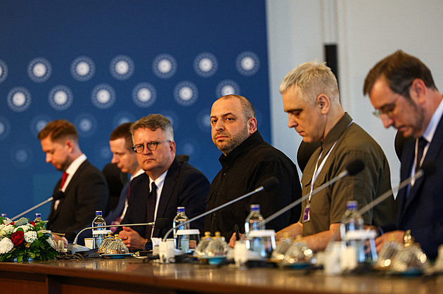 Ukrajinci míří do USA na jednání o míru. Delegaci nečekaně vede jiný muž