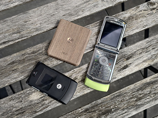 Tyto dva mobily mají společné jméno, přitom jsou každý jako z jiného světa