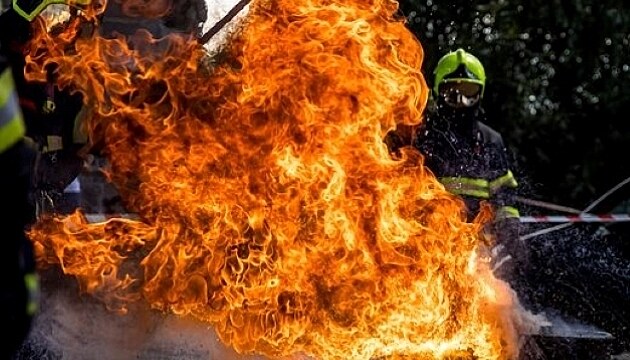 Kraj podpo�í hasi�e a záchranné slo�ky rekordní �ástkou