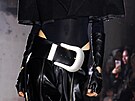 Tzv. Y2K fashion, tedy móda z p�elomu milénia, je zpátky u� n�jakou dobu. Bylo...
