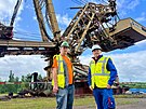 Rypadlo pezdvan Bezensk drak krtce ped odstelem. (zleva) Petr Mikula,...