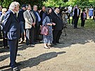 Na mstskm hbitov v atci odhalili pamtn desku u pleitosti 80. vro...